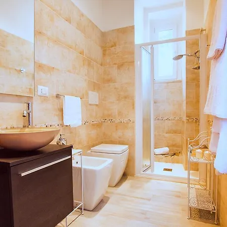 Romantic Flat With Terrace Daire *