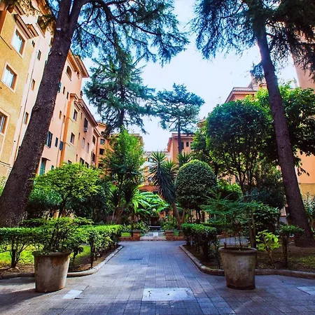 Romantic Flat With Terrace